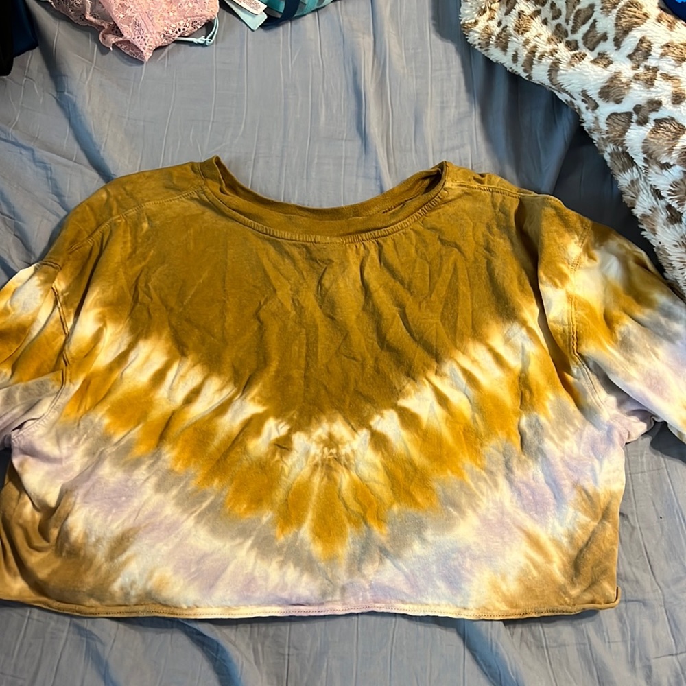 Crop top